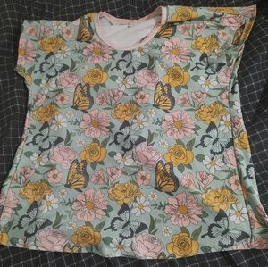 Split back t-shirt